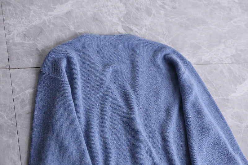 "IZOD" light blue acryl cardigan