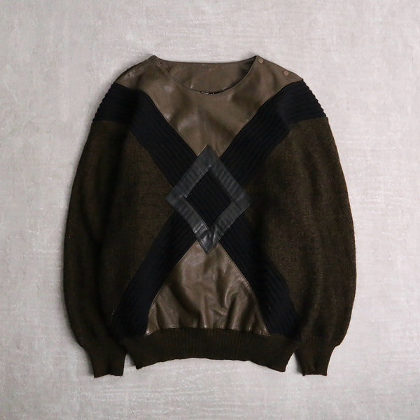 knit × leather cross switch design knit