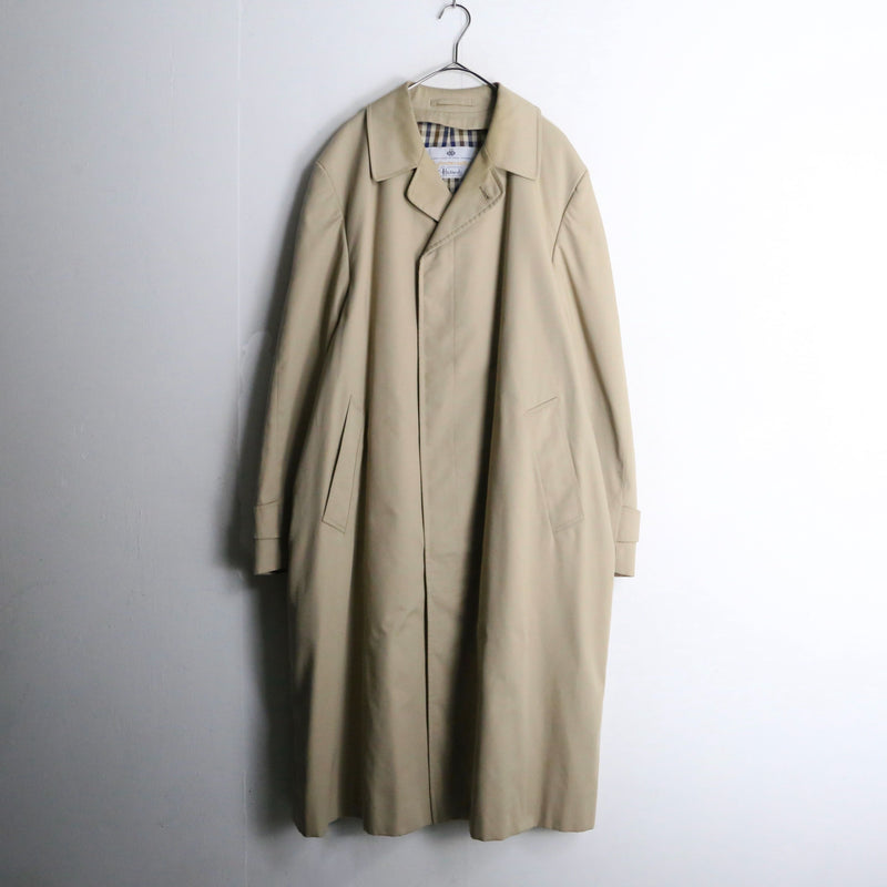 “Aquascutum” beige color single coat