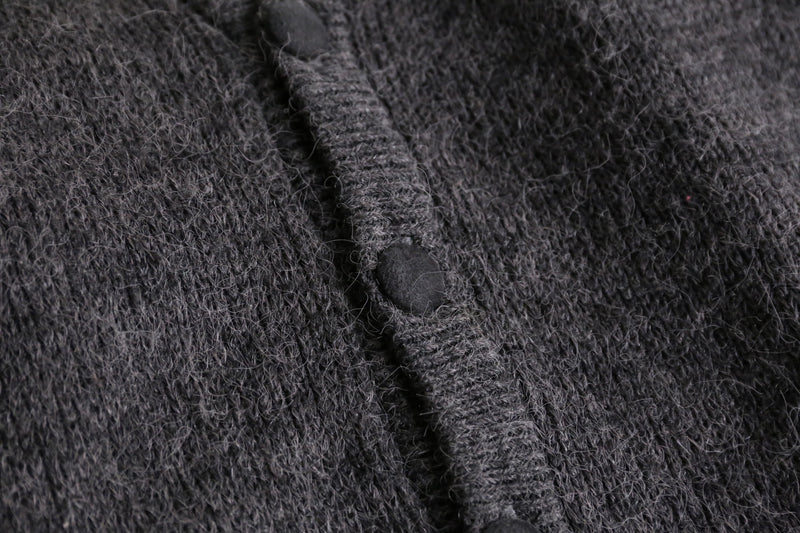 switching pattern charcoal grey cardigan