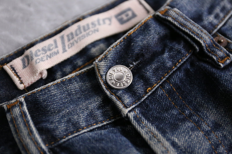 "Diesel" washed aging denim