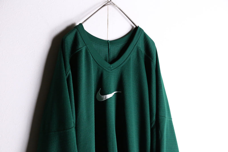 "NIKE" green mesh pull-over