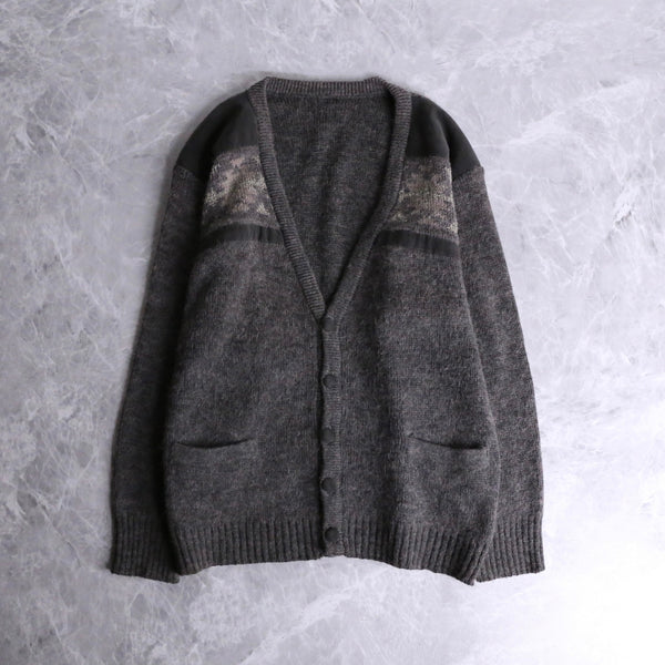 switching pattern charcoal grey cardigan