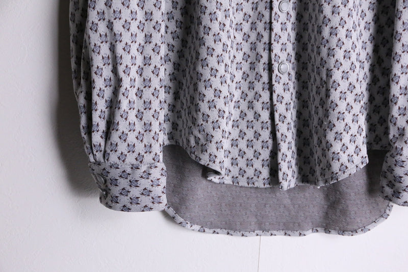 total pattern open-collar shirts