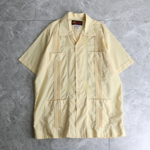 rich in design open collar cuban shirt