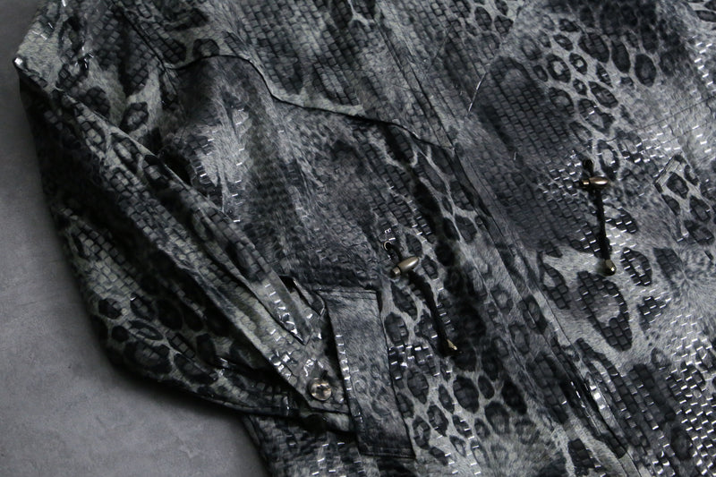 leopard pattern film pasting process jacket