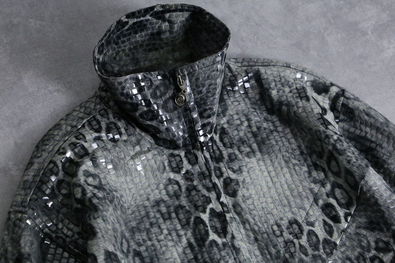 leopard pattern film pasting process jacket