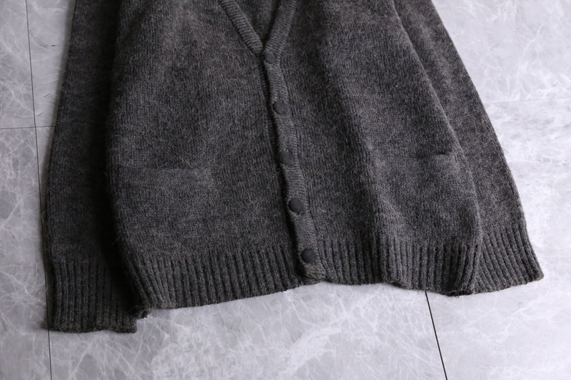 switching pattern charcoal grey cardigan