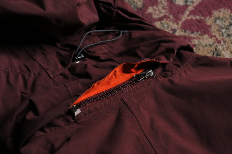 "THE NORTH FACE" worm color hyvent jacket