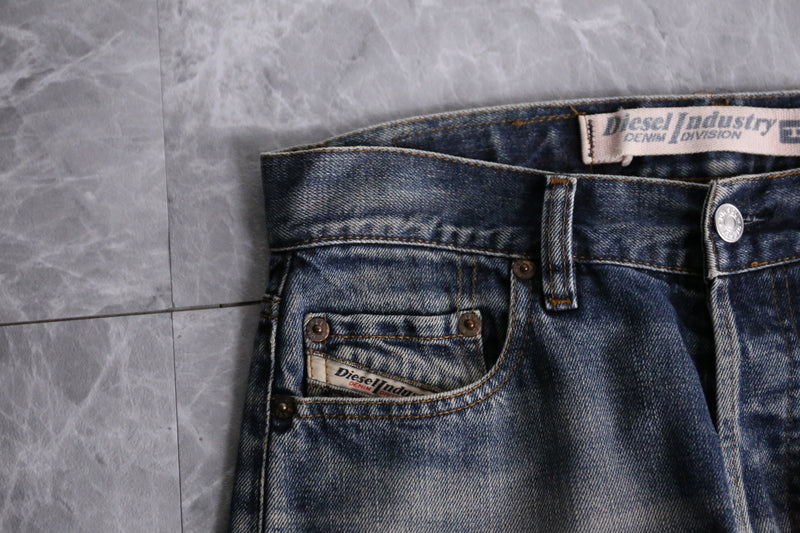 "Diesel" washed aging denim