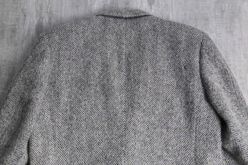 “Christian Dior” herringbone tweed 2B tailored jacket