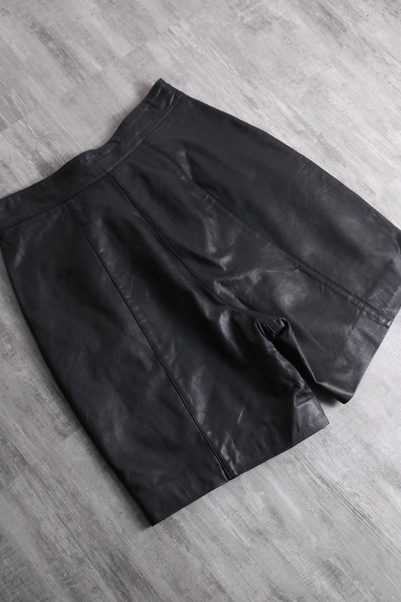 "willsons leather" leather short pants