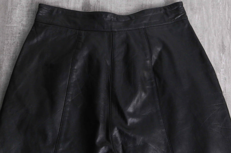 "willsons leather" leather short pants