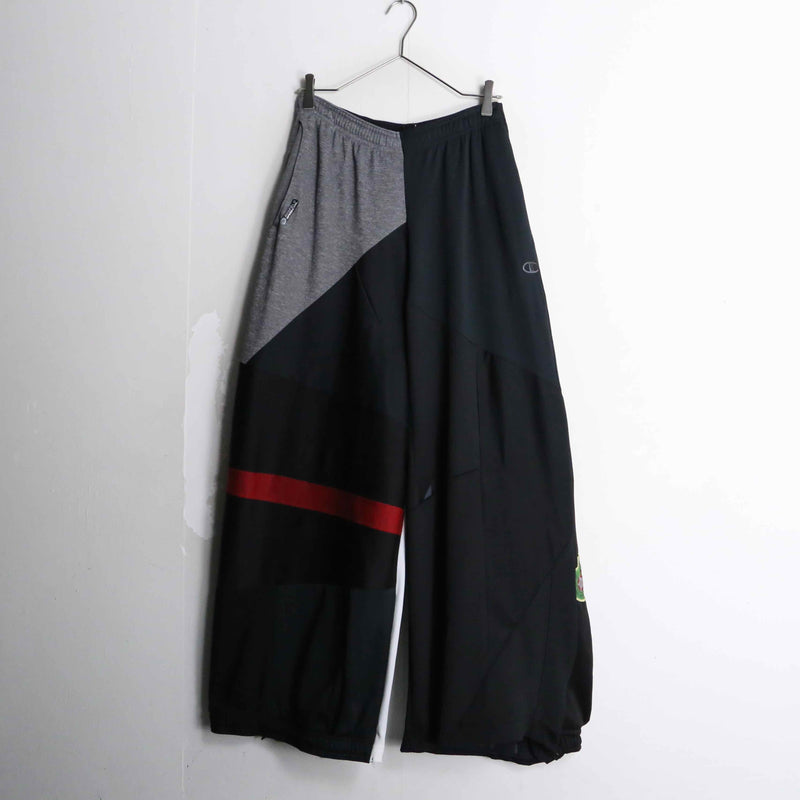 "Re:make" asymmetry patchwork HAKAMA track pants