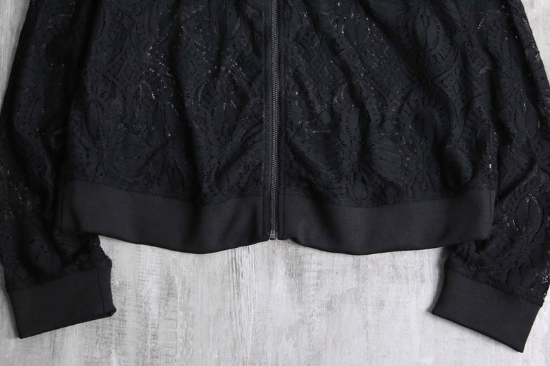 black geometry pattern short length mesh blouson
