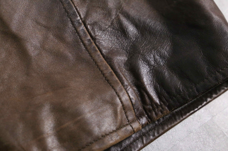 “TOMMY HILFIGER” brown color leather car coat