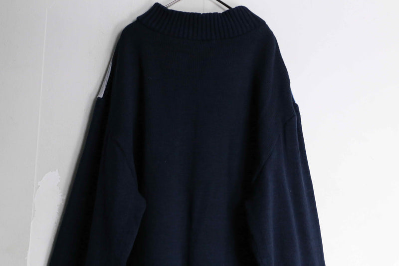 front patchwork design knit pullover