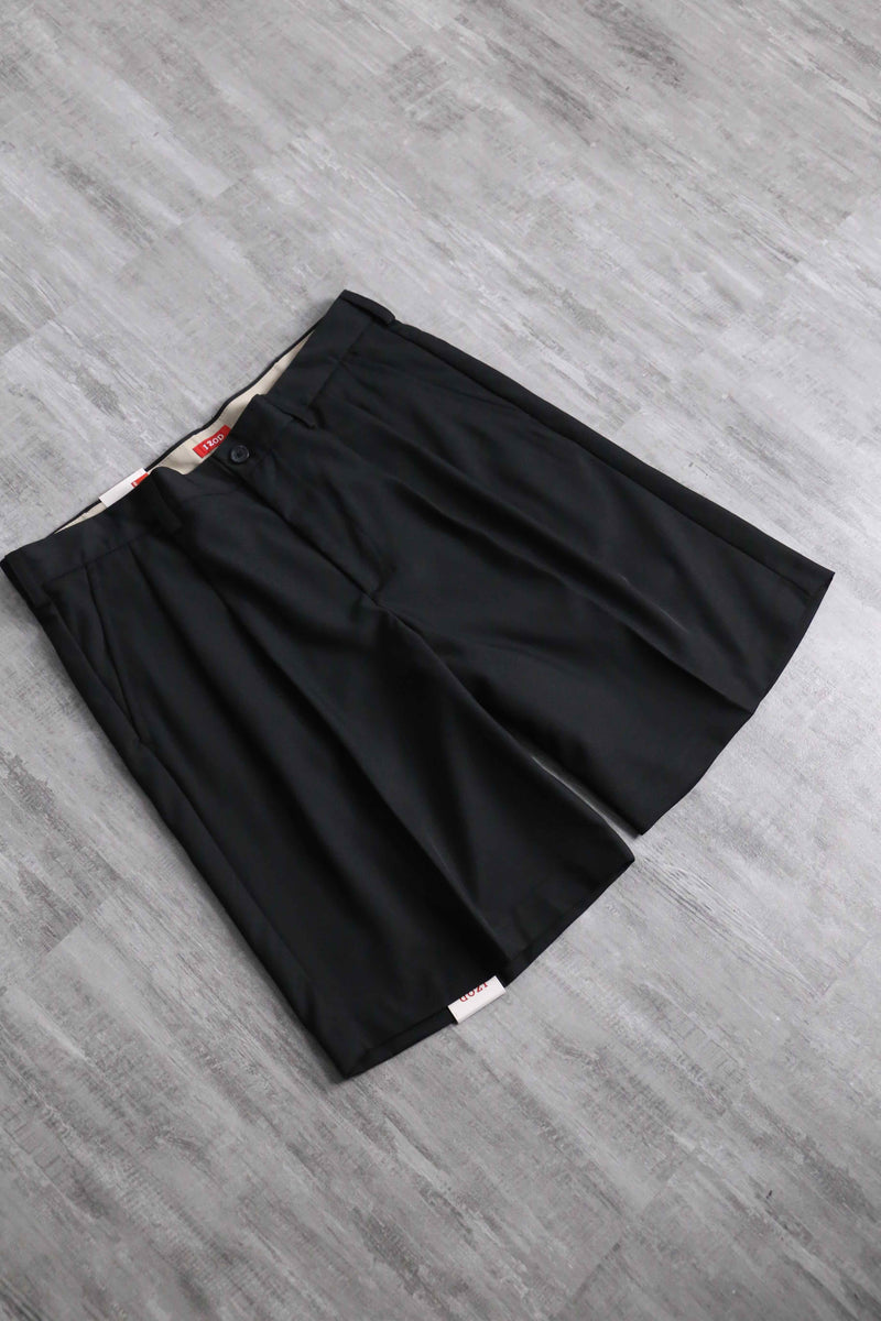 "IZOD" dead stock black slacks short pants