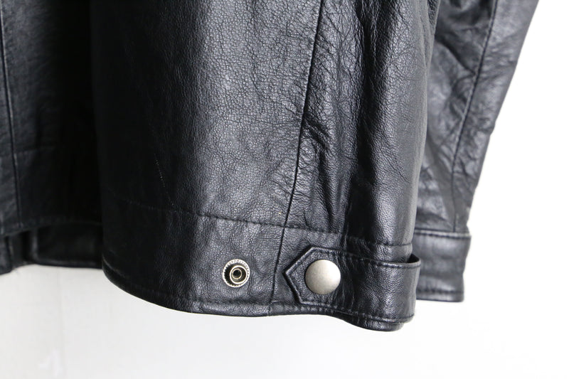 loose silhouette black single leather jacket