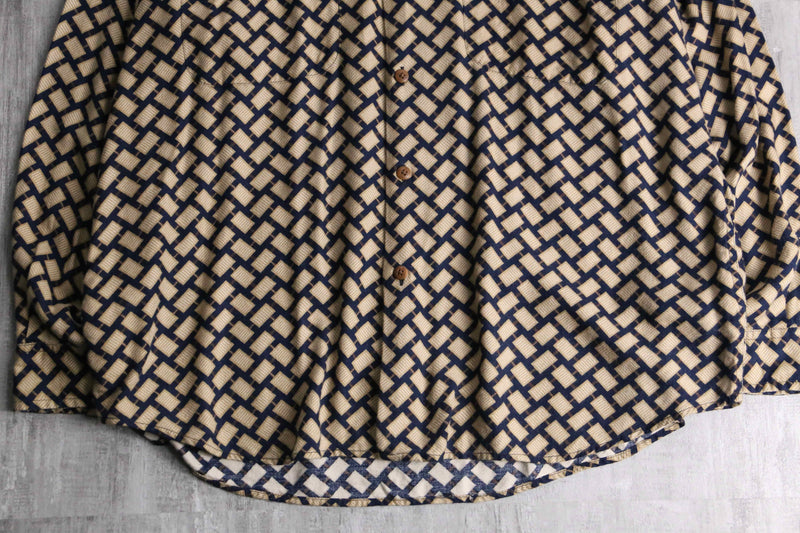 “claiborne” total pattern rayon shirt