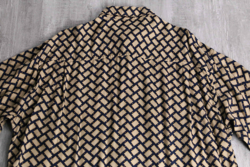 “claiborne” total pattern rayon shirt