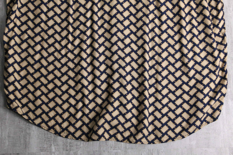 “claiborne” total pattern rayon shirt