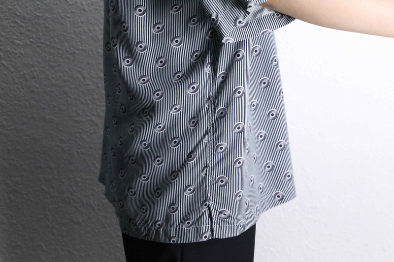 "BACHRACH" stripe atomic pattern S/S open collar shirt