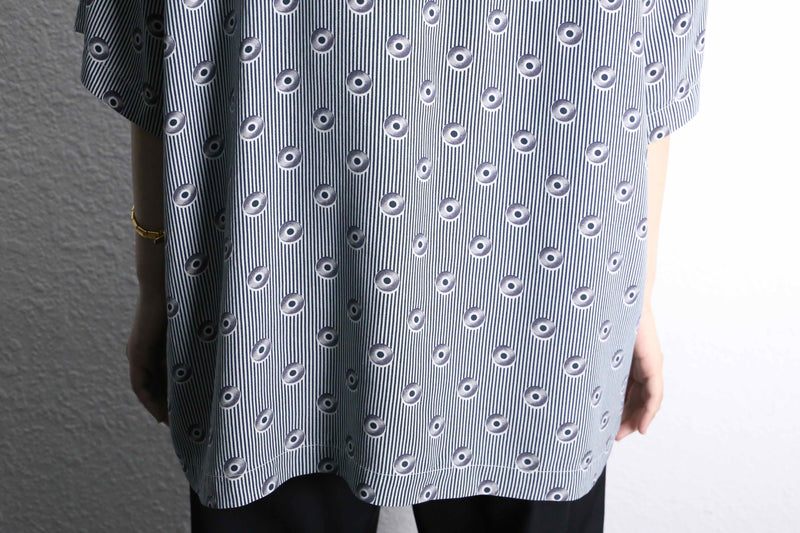 "BACHRACH" stripe atomic pattern S/S open collar shirt