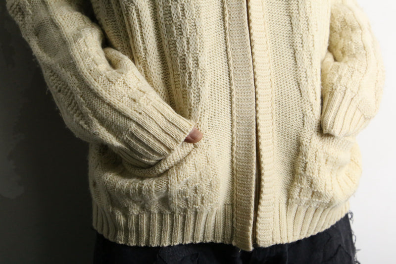 ivory color zip knit