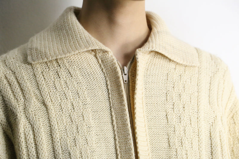 ivory color zip knit