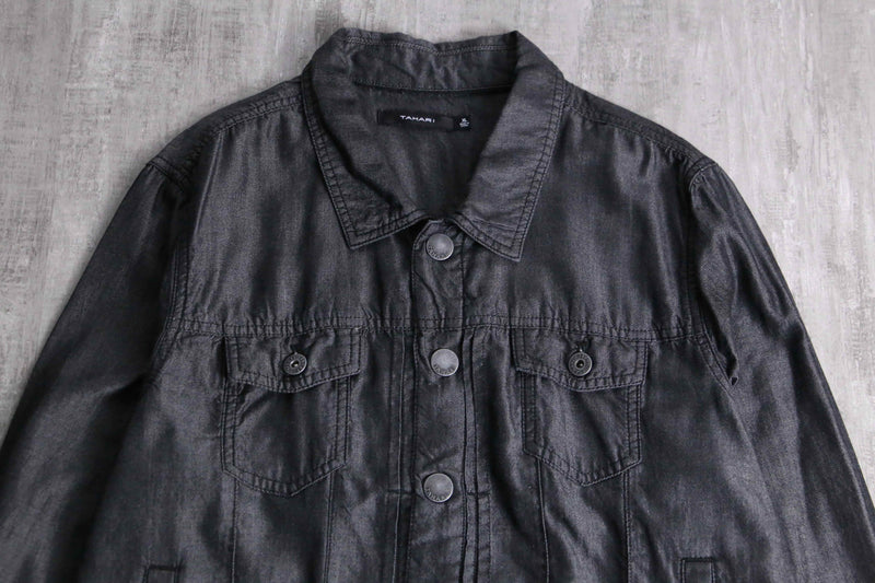 black lyocell type tracker jacket