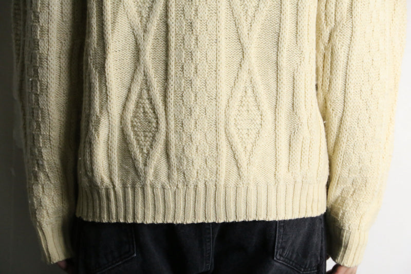 ivory color zip knit