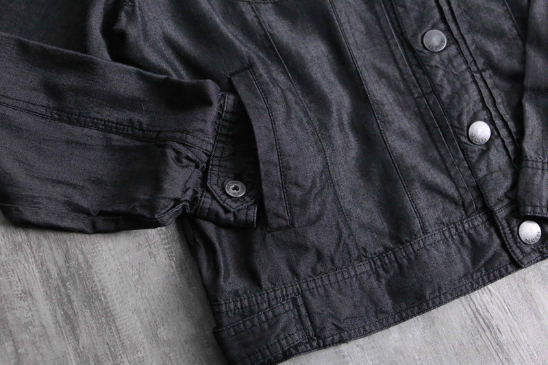 black lyocell type tracker jacket