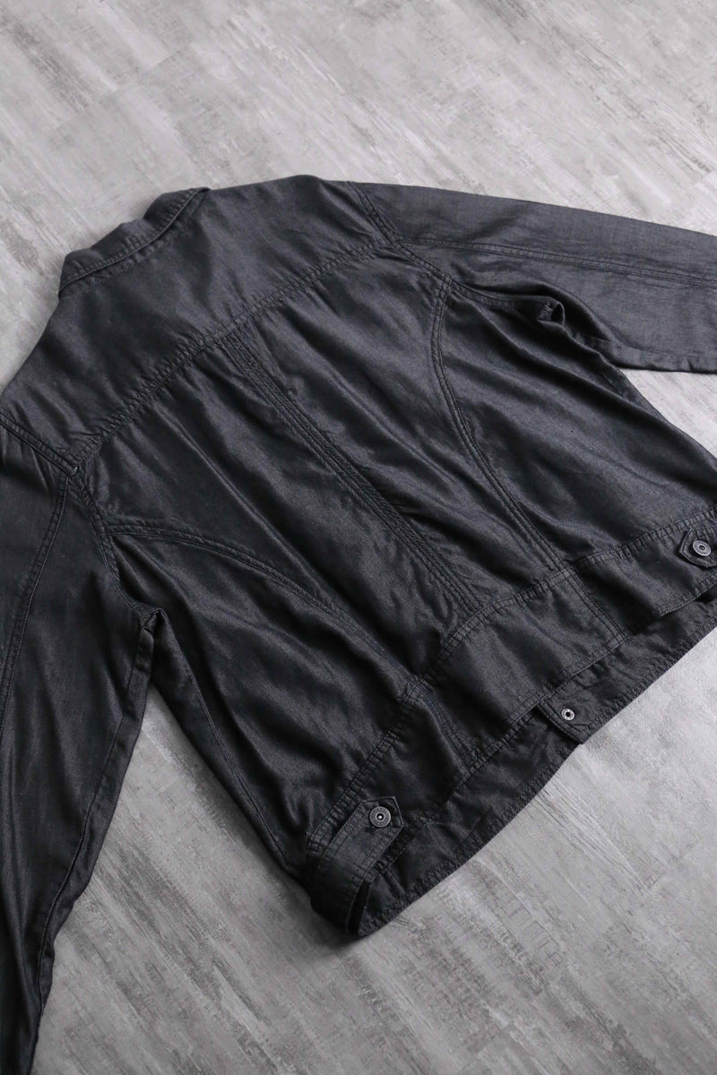 black lyocell type tracker jacket
