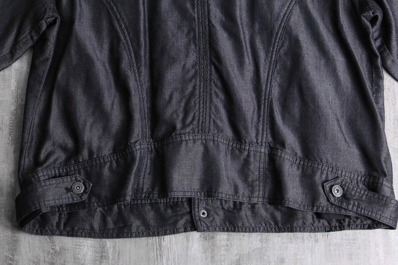 black lyocell type tracker jacket