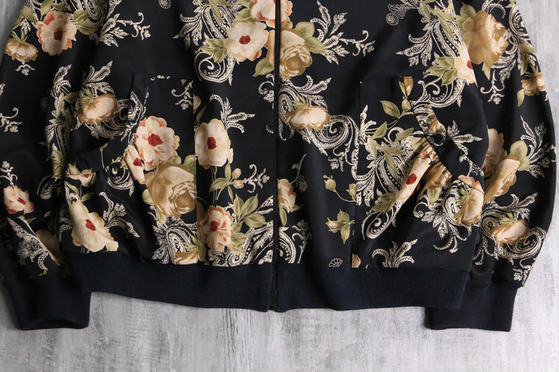 black botanical pattern zip blouson