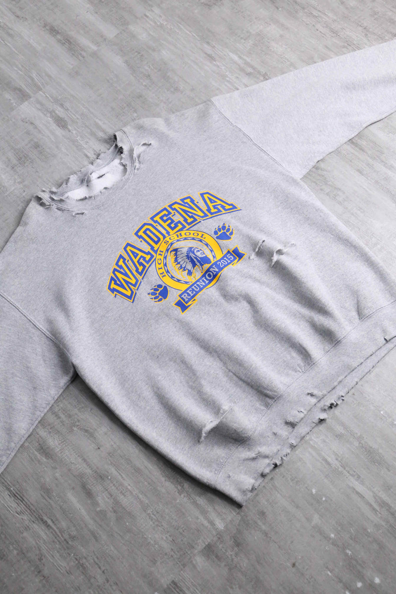 gray color damage design college logo sweat