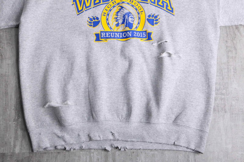 gray color damage design college logo sweat