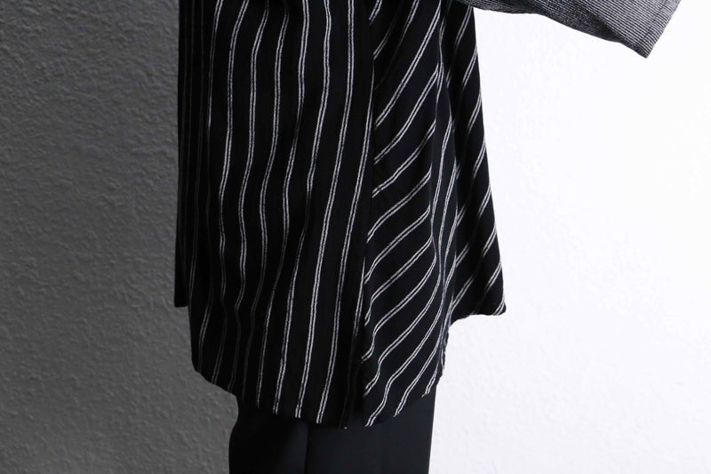 random stripe pattern L/S loose pull over
