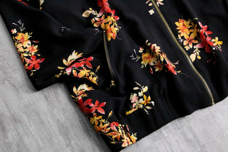 sparklers like botanical pattern zip blouson