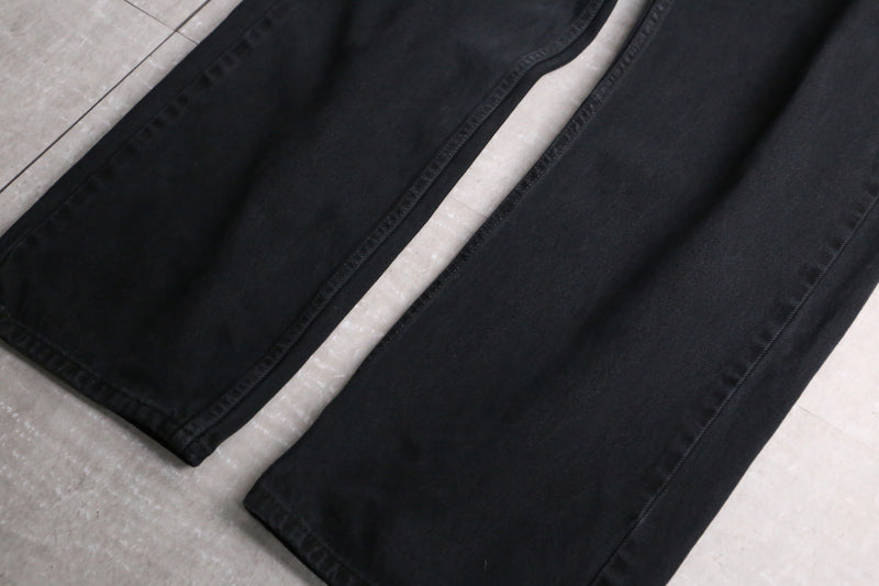 "Levi's" black straight denim pants