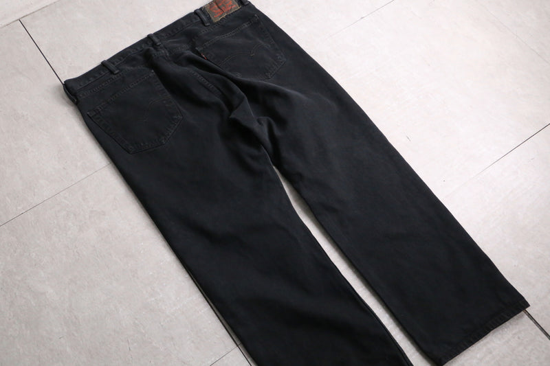 "Levi's" black straight denim pants