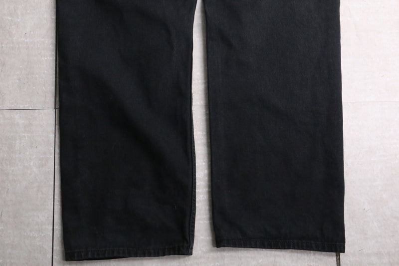 "Levi's" black straight denim pants