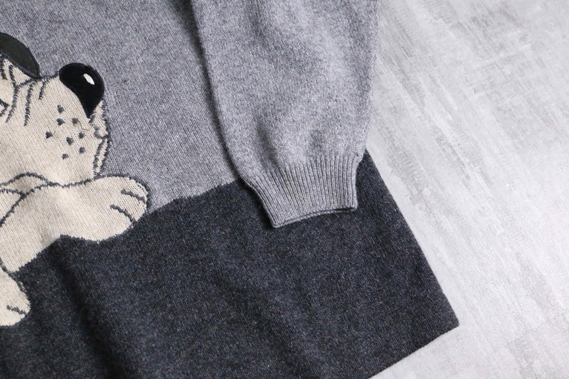 dog design loose knit