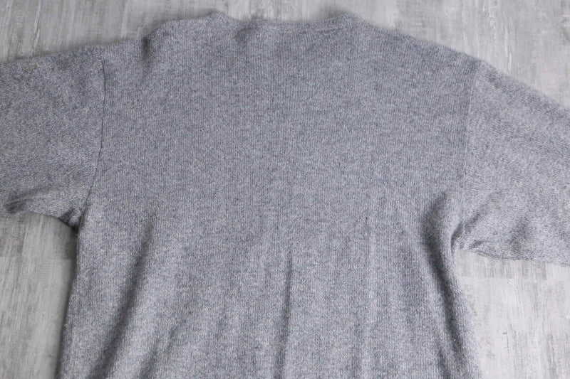 dog design loose knit