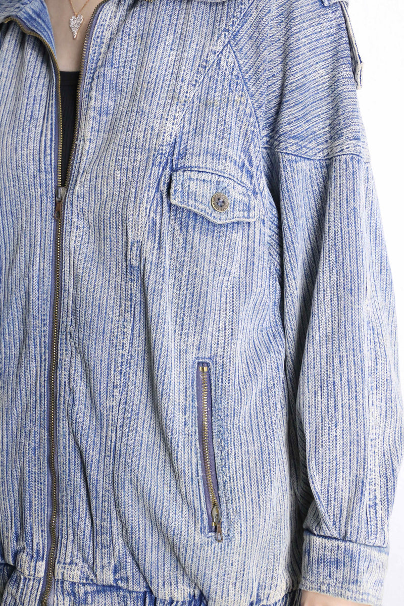 vintage like washed zip-up denim blouson