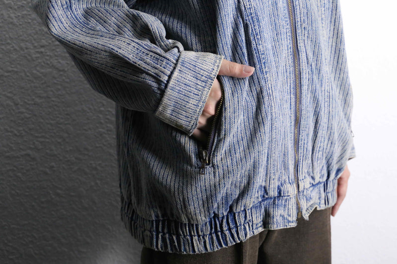 vintage like washed zip-up denim blouson