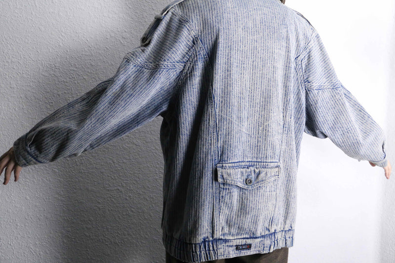 vintage like washed zip-up denim blouson