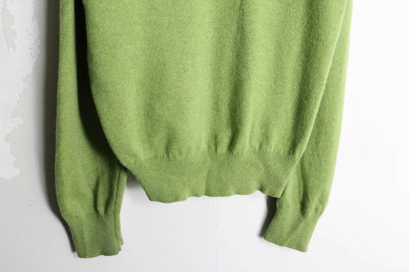 "Brooks Brothers"light green color cashmere V-neck knit