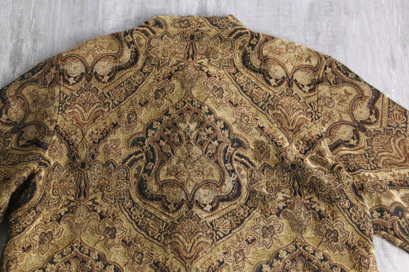 collarless gobelin jacket